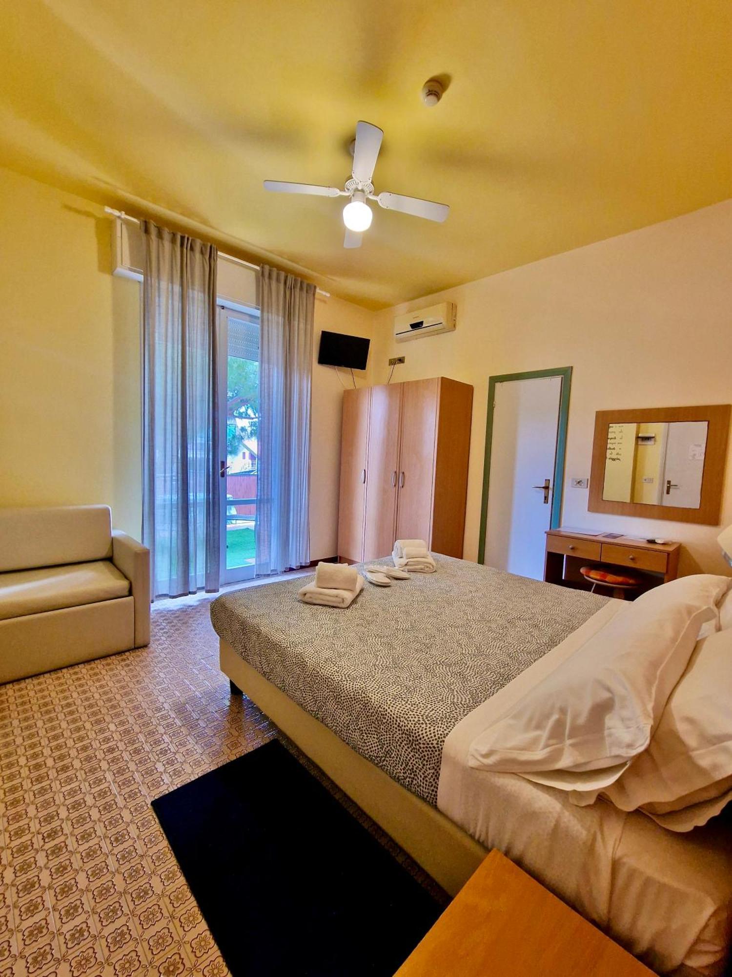 Rossella Hotel